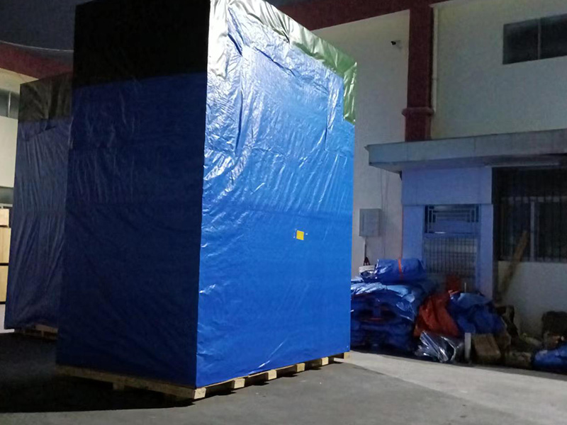 深(shēn)圳新能源防雨(yǔ)真空木箱