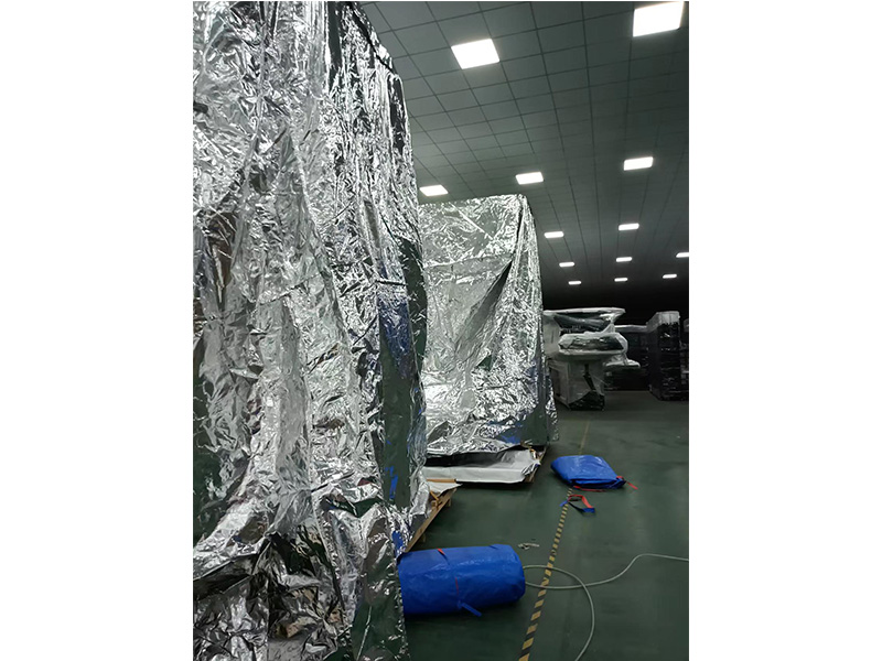 龍崗新能(néng)源重型木箱真(zhēn)空包裝