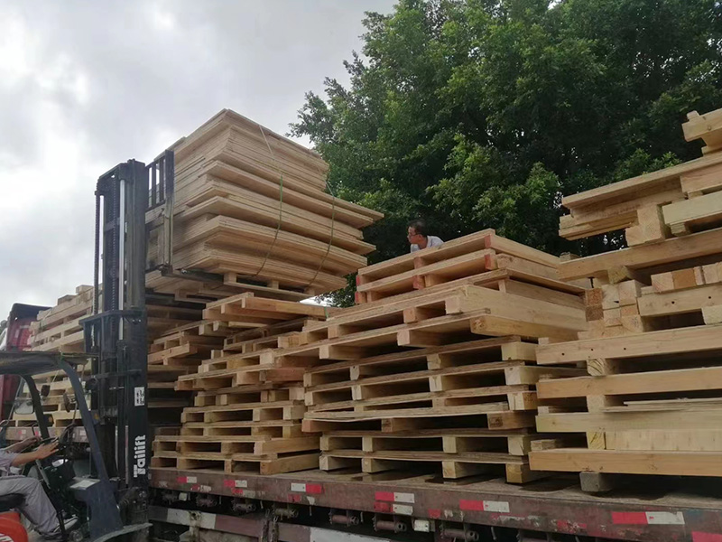 國(guo)内普通木箱裝(zhuāng)車現場