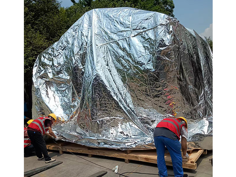 锂電新能(neng)源設備真空(kōng)包裝