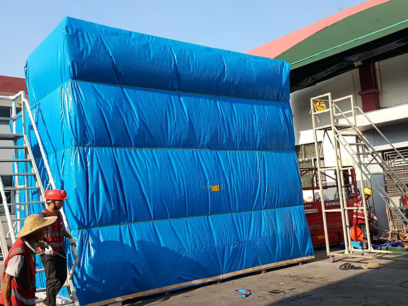 龍崗新(xīn)能源國内真空(kong)防雨布木箱