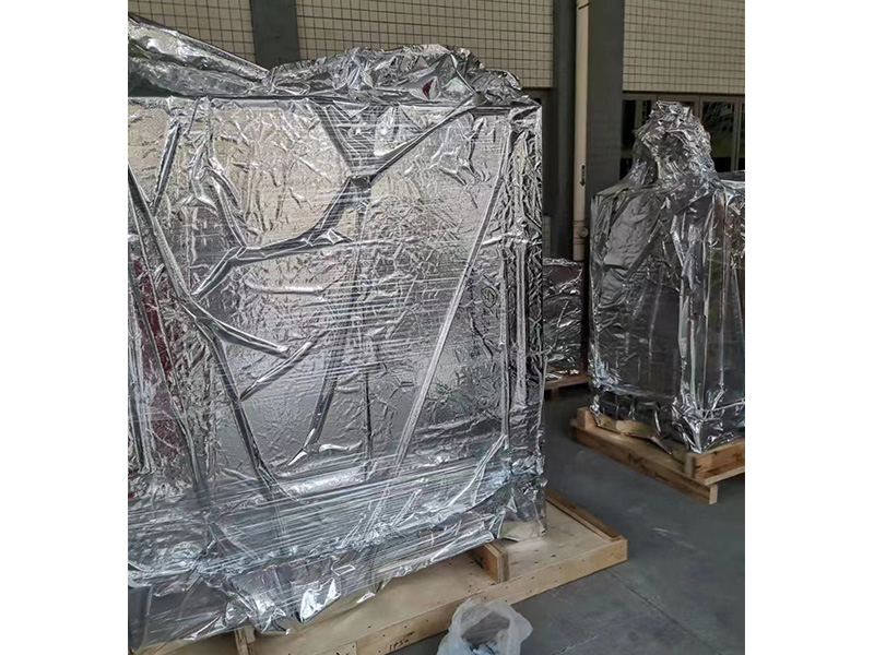 出口澳(ào)大利亞免(miǎn)檢木箱真(zhen)空包裝